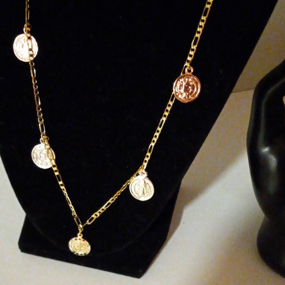 St Benedict with Cubic ZC Gold Plated Oro Laminado  Woman Necklace Set NWOT - Picture 3 of 10